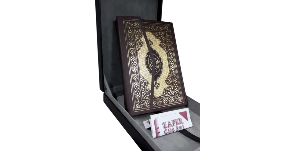 Özel Kuran Ciltleme Desenli Yaldızlı Ve Kutusu