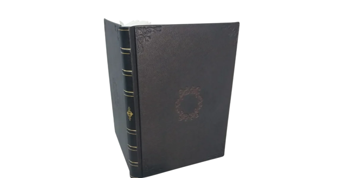 Siyah Kapaklı Klasik Tarz Kitap Ciltleme